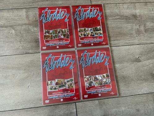 8 X DVD Flodder de Serie, Cd's en Dvd's, Dvd's | Tv en Series, Zo goed als nieuw, Komedie, Boxset, Alle leeftijden, Ophalen of Verzenden