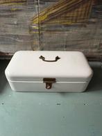 Broodtrommel, Ophalen