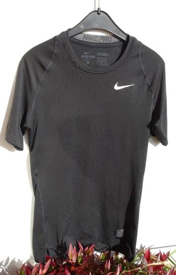 Nike zwart sportshirt dames, maat M beschikbaar voor biedingen