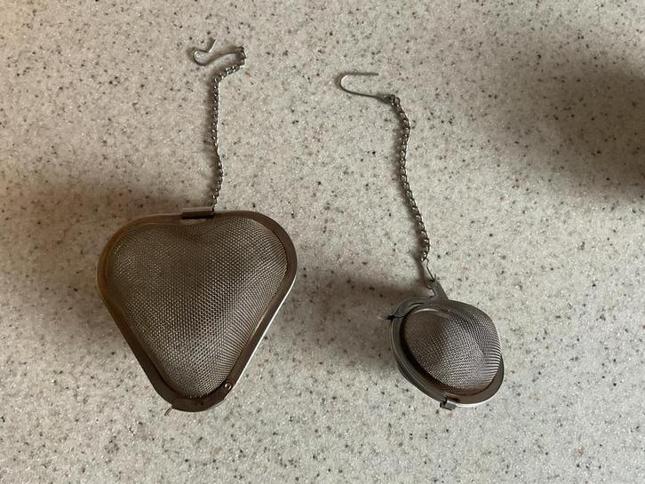 Vintage Thee-eieren voor Losse Thee, Huis en Inrichting, Keuken | Keukenbenodigdheden, Gebruikt, Ophalen of Verzenden