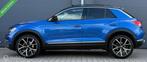 Volkswagen T-Roc 1.5 TSI R-line optiek/Pano.dak/LED/Clima/19, Voorwielaandrijving, Adaptive Cruise Control, 4 cilinders, Blauw