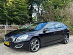 Volvo V60 T6 304pk Geartronic AWD 2012 Zwart, Auto's, Volvo, Automaat, 1800 kg, Zwart, Vierwielaandrijving