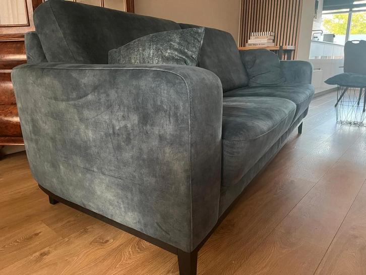 Forlia 3-zits bank adore Petrol, Huis en Inrichting, Banken | Sofa's en Chaises Longues, Zo goed als nieuw, Driepersoons, 200 tot 250 cm