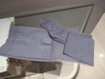 Nieuwe grijze Falke panty met broekje, mt Small beschikbaar voor biedingen