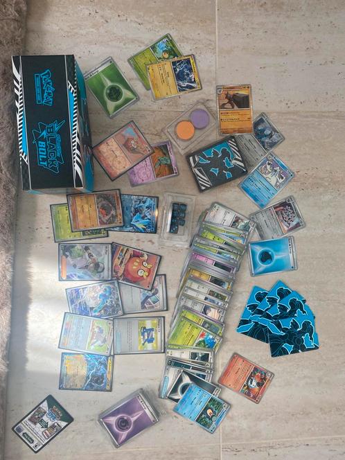 Pokémon Kaarten Verzameling + Accessoires, Hobby en Vrije tijd, Verzamelkaartspellen | Pokémon, Zo goed als nieuw, Meerdere kaarten