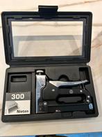 Nietmachine - Handtacker, Doe-het-zelf en Verbouw, Gereedschap | Handgereedschap, Ophalen of Verzenden, Gebruikt