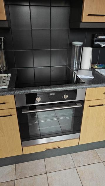 Oven Pelgrim (evt. samen met kookplaat) beschikbaar voor biedingen