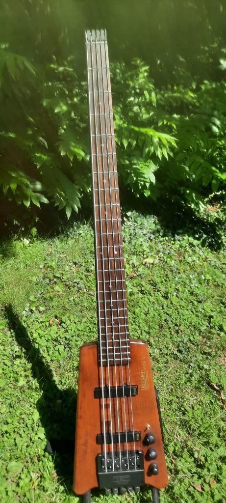 Hohner B2A V Headless Bas, Muziek en Instrumenten, Snaarinstrumenten | Gitaren | Bas, Zo goed als nieuw, Elektrisch, 5-snarig