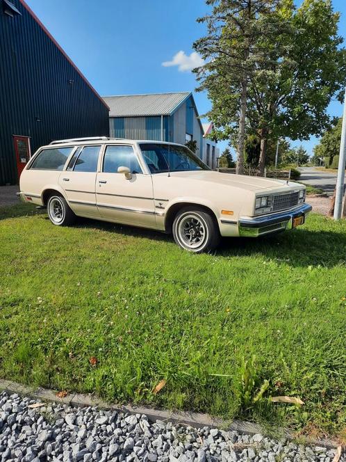 Chevrolet Malibu GL station V8 in zeer nette staat, Auto's, Chevrolet, Particulier, Overige modellen, Benzine, Stationwagon, Automaat