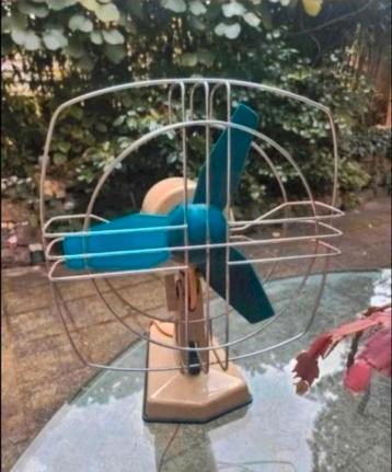 Vintage ITHO FAN 1950s, Retro Ventilator TF-10 Series 7005
 beschikbaar voor biedingen