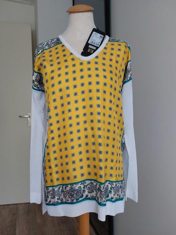 Escada Trui Geel/Wit beschikbaar voor biedingen
