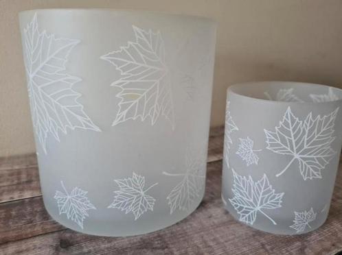 2 windlichten vazen Rivièra Maison, Huis en Inrichting, Woonaccessoires | Vazen, Zo goed als nieuw, Overige kleuren, Minder dan 50 cm