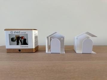Shed Coat Hook by Domesticity twee stuks beschikbaar voor biedingen
