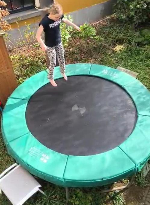 Berg Champion 270 cm rond, zeer goede staat, Kinderen en Baby's, Speelgoed | Buiten | Trampolines, Gebruikt, Ophalen