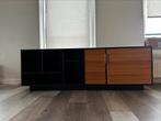 Mooi dressoir zwart en hout, Huis en Inrichting, Kasten | Dressoirs, Ophalen