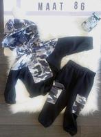 Joggingpak army    maat 86, Kinderen en Baby's, Ophalen of Verzenden, Gebruikt, Jongetje, Pakje