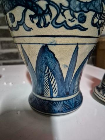 Oude Vaas - 36cm hoog, 15cm diameter beschikbaar voor biedingen