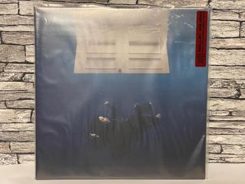 Billie Eilish Hit Me Hard And Soft LP beschikbaar voor biedingen