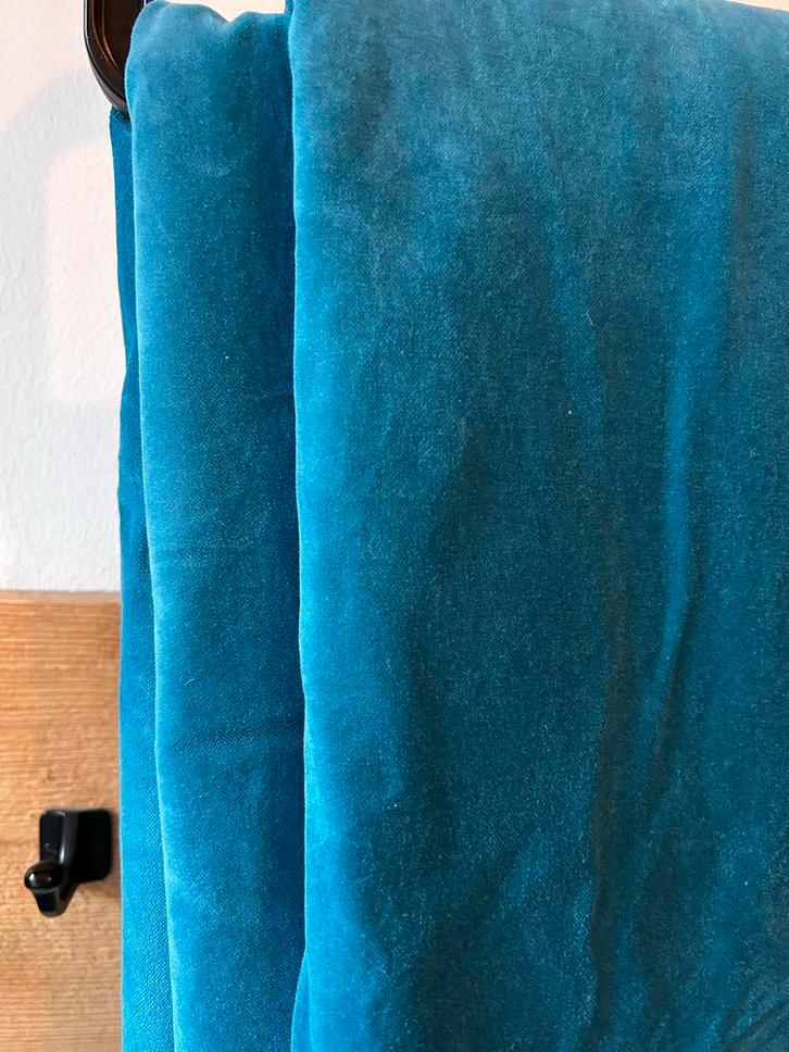 Sanela gordijnen IKEA met gratis verduisterende gordijnen, Huis en Inrichting, Stoffering | Gordijnen en Lamellen, Gebruikt, 200 cm of meer