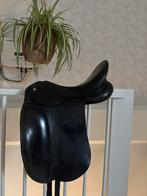 Massimo dressuurzadel 17,5 inch, Dieren en Toebehoren, Ophalen, Zo goed als nieuw, Dressuur