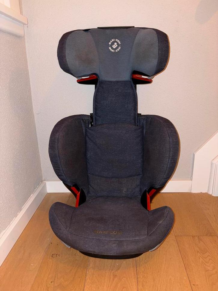 Maxi-Cosi RodiFix AirProtect Nomad Blue Autostoel, Kinderen en Baby's, Autostoeltjes, Gebruikt, Maxi-Cosi, 15 t/m 36 kg, Isofix