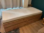 Beter Bed opbergbed Barn 90x210cm met lattenbodem en matras, Ophalen, 90 cm, Eenpersoons, Bruin