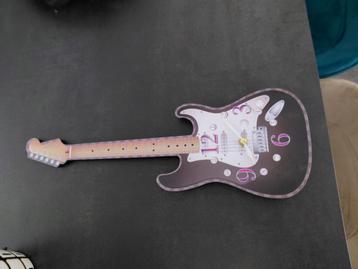 Gitaar klok  beschikbaar voor biedingen