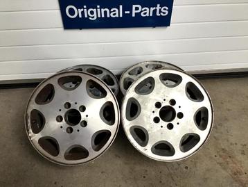 Mercedes 8 Gaats Velgen Set Origineel  W124 6,5x15 inch ET44 beschikbaar voor biedingen