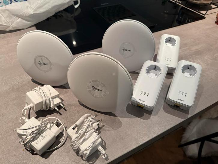 KPN WiFi Versterkers Set 3 stuks voor 1 prijs, Computers en Software, Accesspoints, Zo goed als nieuw, Ophalen of Verzenden