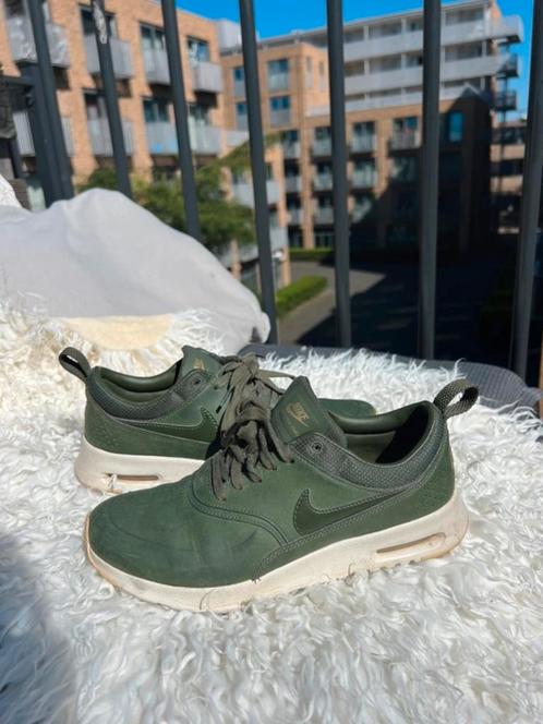 Nike air max thea; maat 36.5, Kleding | Dames, Schoenen, Gedragen, Sneakers of Gympen, Groen, Ophalen of Verzenden