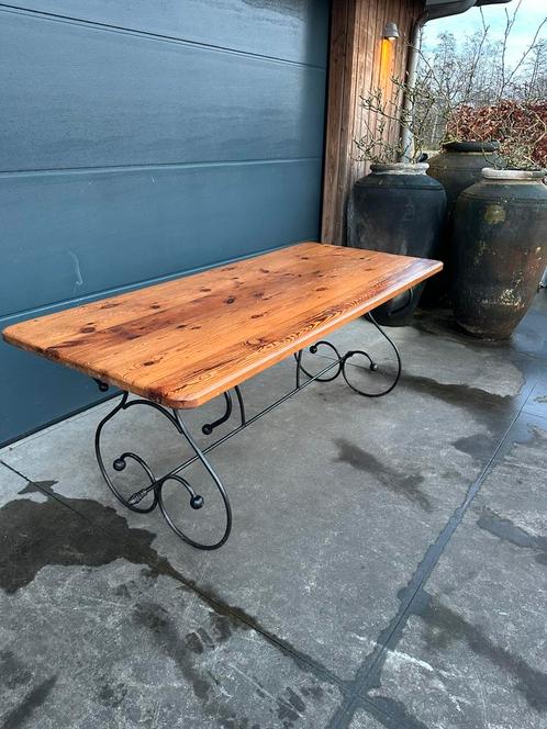 Landelijke massief grenen hout gietijzeren metaal smeedijzer, Tuin en Terras, Tuintafels, Zo goed als nieuw, Rechthoekig, Metaal