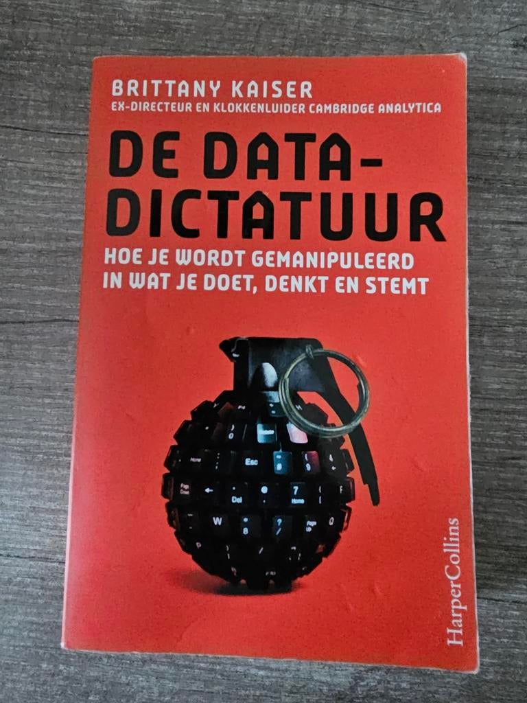 De Data-Dictatuur - Brittany Kaiser, Ophalen of Verzenden, Gelezen, Brittany Kaiser