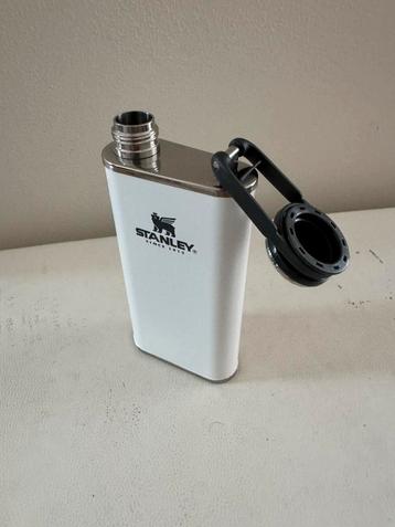 Stanley drank flask beschikbaar voor biedingen
