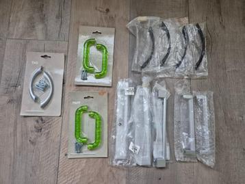 Diverse greepjes kast en keuken (o.a. Ikea) beschikbaar voor biedingen