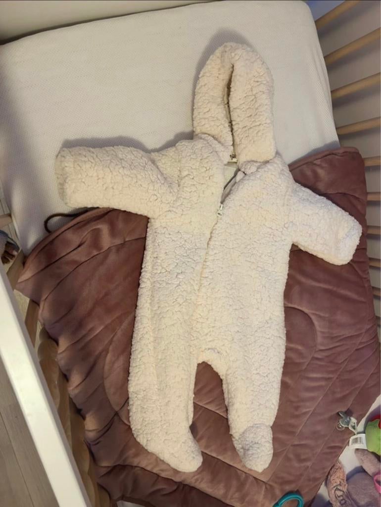 Witte teddy jas Zara NIEUW maat 62, Ophalen of Verzenden, Gebruikt, Jongetje of Meisje