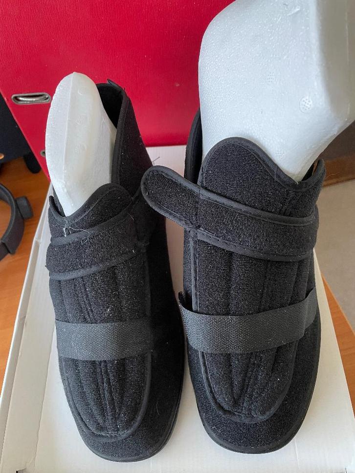 WEWA Verbandschoen maat 40, Diversen, Verpleegmiddelen, Zo goed als nieuw, Ophalen of Verzenden