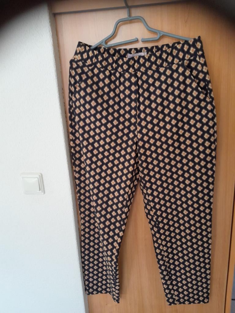 Travelstof broek van Studio Anneloes Kaat valt als maat M, Studio Anneloes, Verzenden, Zo goed als nieuw, Maat 38/40 (M)