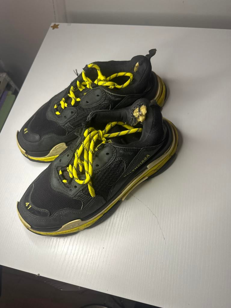 Balenciaga Triple S sneakers maat 41 - Zwart met geel, Ophalen, Zwart, Sneakers of Gympen, Gedragen