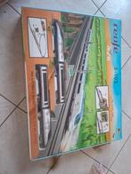 Renfe AVE S-102 Treinset op batterijen, Hobby en Vrije tijd, Modeltreinen | H0, Gelijkstroom, Ophalen, Overige merken, Gebruikt