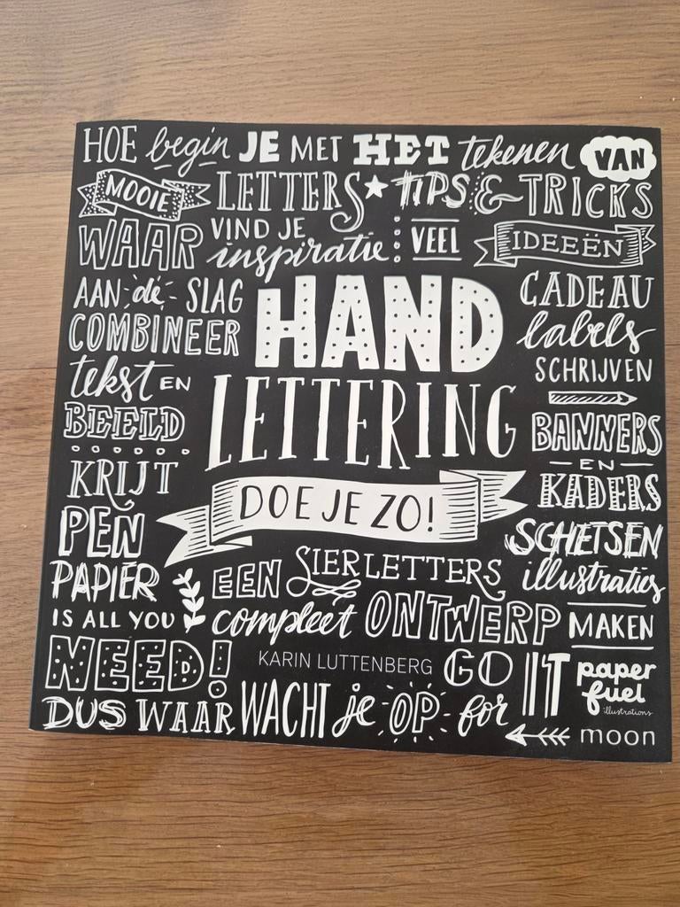 Boek Handlettering doe je zo - nieuw, Ophalen of Verzenden, Nieuw, Tekenen en Schilderen, Karin Luttenberg