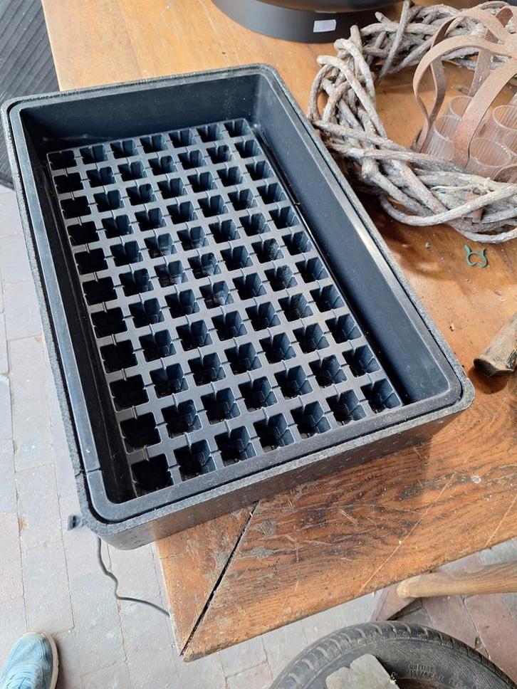 Verwarmde kweekbak/propagator voor zaailingen, Tuin en Terras, Kweekspullen, Gebruikt, Kweekbak, Ophalen of Verzenden