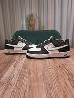 Nike Air Force 1 Low 'White Swoosh Panda' Size 38, Zwart, Nike, Ophalen of Verzenden, Sneakers of Gympen