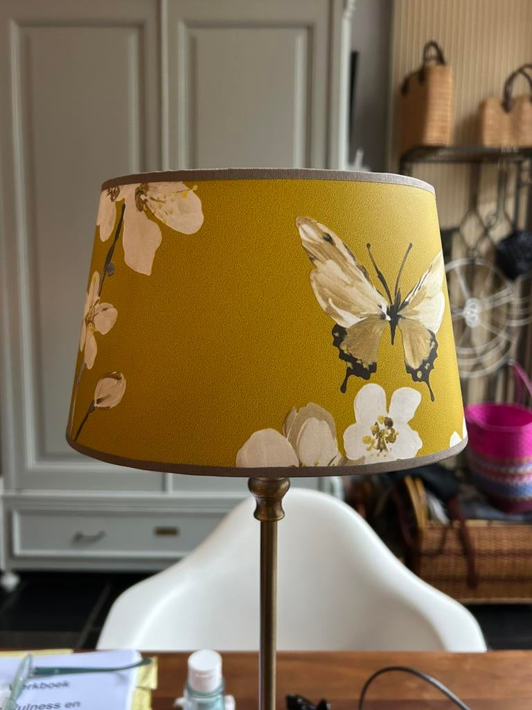 Ovaal handgemaakt kapje, Ophalen, Nieuw, Ovaal, Minder dan 25 cm