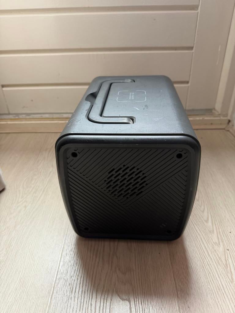 BLUETTI EB70 Draagbare Power Station - 1000W/716Wh, Ophalen, Gebruikt