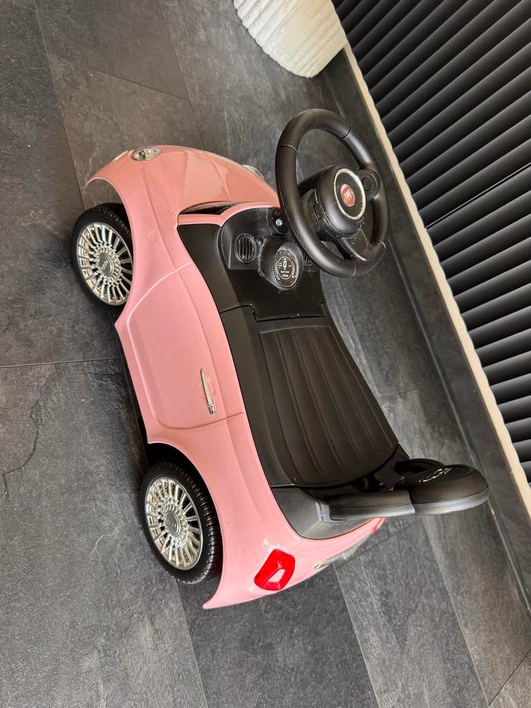 Roze Fiat 500 loopauto voor kinderen, Ophalen of Verzenden, Gebruikt, Loopvoertuig