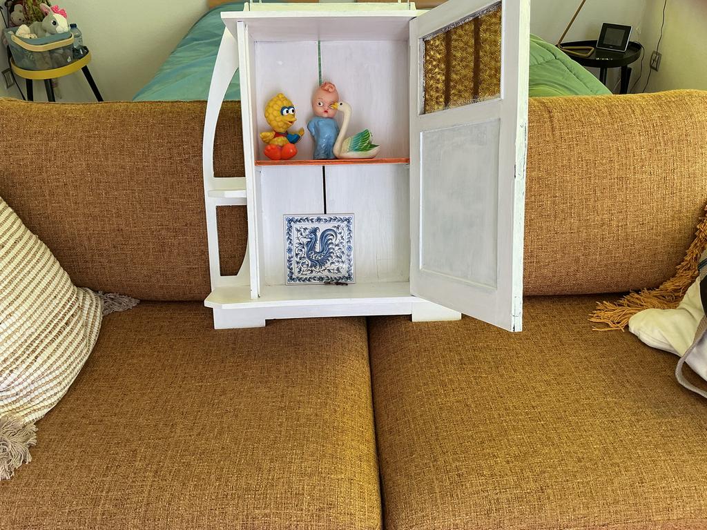 Franse Brocante Bijbel/Medicijnkastje met Sleuteltje, Antiek en Kunst, Ophalen