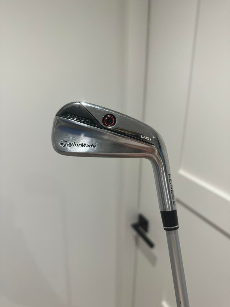 TaylorMade Stealth UDI Driving Iron (2-iron) in goede staat., Sport en Fitness, Golf, Ophalen of Verzenden, Zo goed als nieuw