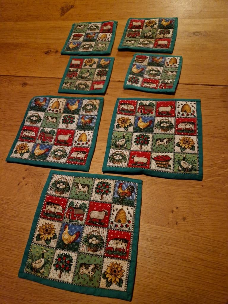 LANDELIJKE STOFFEN ONDERZETTERS, Ophalen of Verzenden, Nieuw, Glas of Kopje