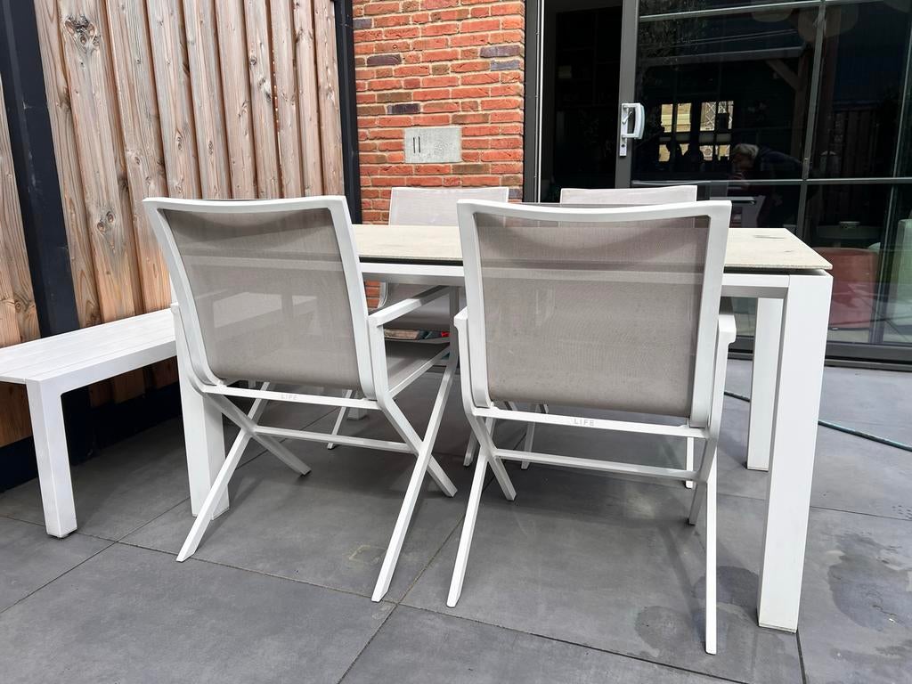Tuinset met 4 stoelen en een bankje, Tuin en Terras, Tuinsets en Loungesets, Ophalen, 5 zitplaatsen, Gebruikt, Eettafel