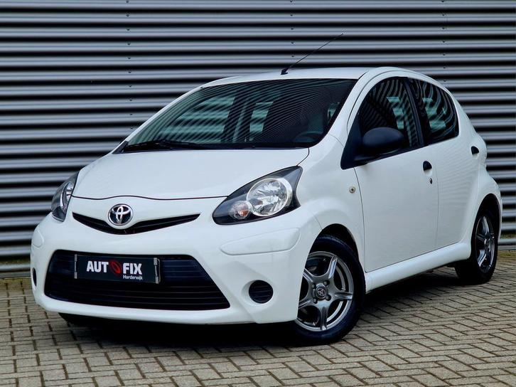 Toyota Aygo 1.0 VVT-i Comfort DEALER ONDERHOUDEN Airco / Elk, Auto's, Toyota, Bedrijf, Te koop, Aygo, ABS, Airbags, Airconditioning